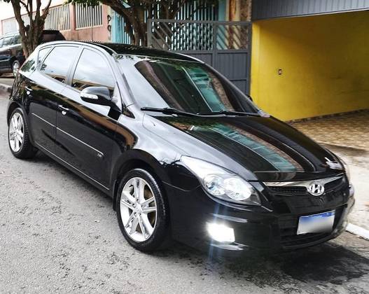 HYUNDAI I30 2.0 MPFI GLS 16V GASOLINA 4P AUTOMÁTICO HYUNDAI I30 2.0 MPFI GLS 16V GASOLINA 4P AUTOMÁTICO